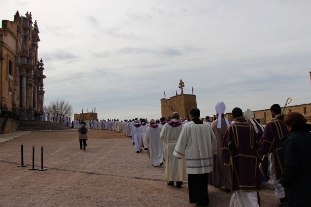 Los sacerdotes peregrinan a la Cruz de Cristo, puerta de la vida - 5, Foto 5