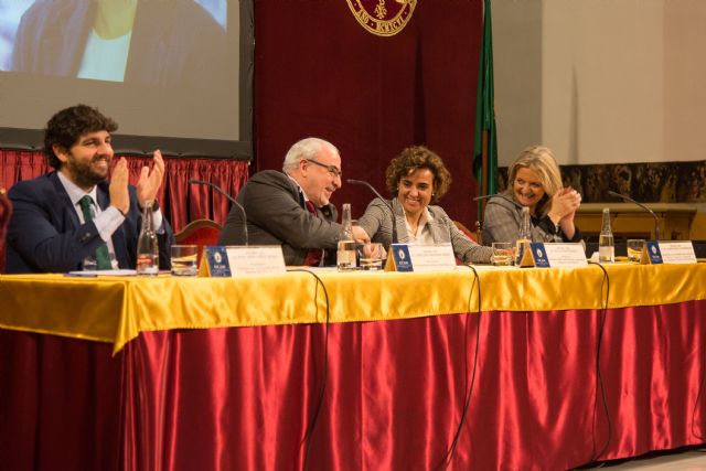 La igualdad no es una lucha de sexos, es un valor de todos - 1, Foto 1