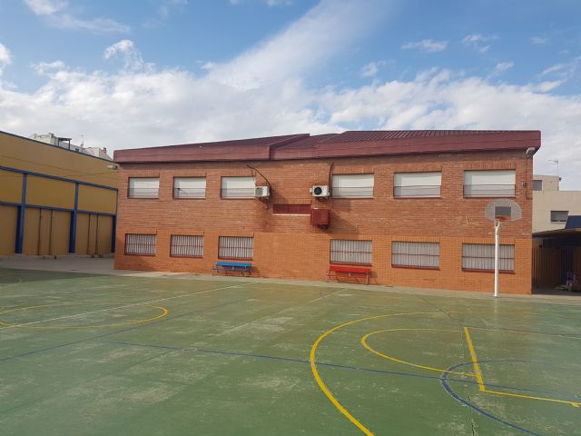 Cambiemos Murcia denuncia las dificultades de niños con necesidades especiales para matricularse en el CEIP de Los Dolores - 1, Foto 1