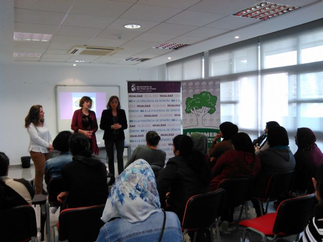 Las actividades del Día Internacional de la Mujer comienzan con talleres sobre empoderamiento - 2, Foto 2
