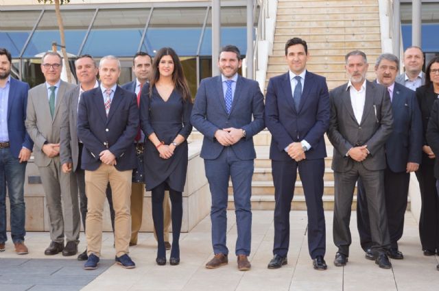ADIMUR muestra su colaboración leal pero exigente al gobierno regional en la regeneración del Mar Menor y las reivindicaciones hídricas - 1, Foto 1