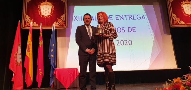 Los Premios de la Mujer de Alcantarilla distinguen a la primera mujer que entró en la Policía Local y a los centros de salud - 1, Foto 1