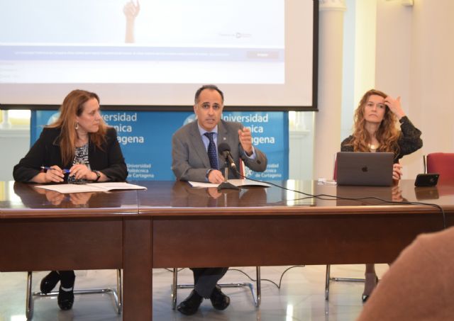 Tecnología blockchain para verificar los títulos - 1, Foto 1