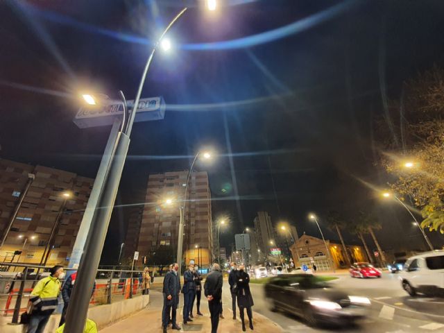 El Ayuntamiento de Lorca destina cerca de 9.000 euros al refuerzo de la iluminación de la Alameda de Cervantes y mejorar la visibilidad en los pasos de peatones sin semáforos - 1, Foto 1