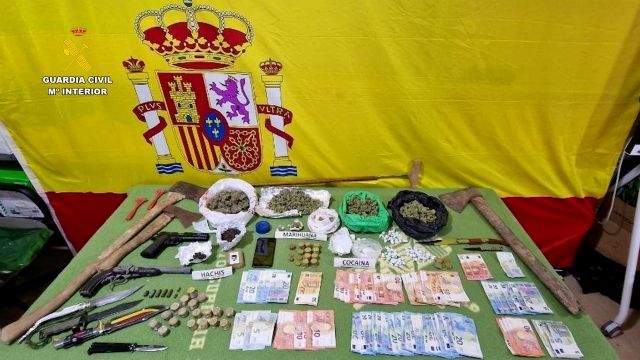 La Guardia Civil desmantela en Mazarrón un grupo delictivo dedicado al tráfico de drogas - 4, Foto 4