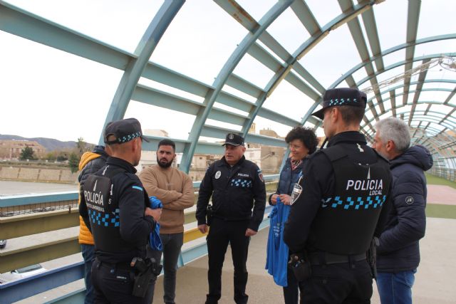 Tres agentes de la Policía Local de Puerto Lumbreras participan en el Reto Solidario 15Q - 1, Foto 1