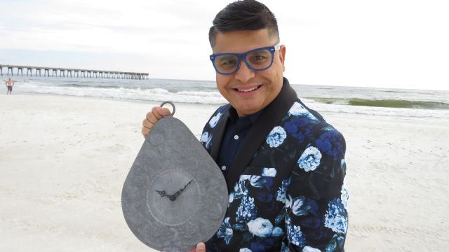 El libro Happy and Unbound de Carlos Camargo te orienta a vivir una vida libre, productiva y muy feliz - 2, Foto 2