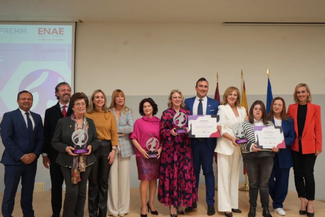 La consejera de Política Social defiende que el movimiento asociativo es fundamental para promover la participación activa de las mujeres en la sociedad - 1, Foto 1