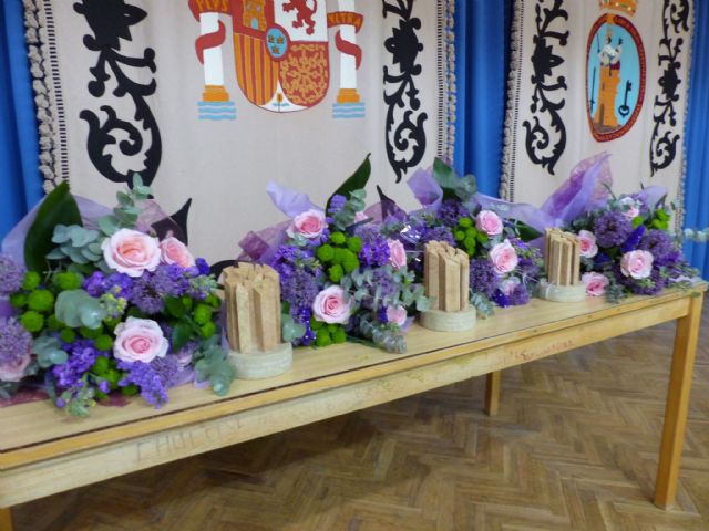 Las trabajadoras de Limusa y la coach profesional Adela Mendiola, premios 2025 de la Asociación Trece Rosas Lorca - 3, Foto 3