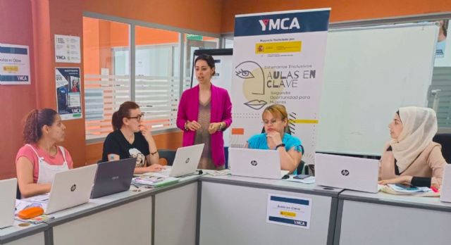 Una segunda oportunidad de mujeres en murcia para impulsar su formación y crecimiento profesional - 3, Foto 3