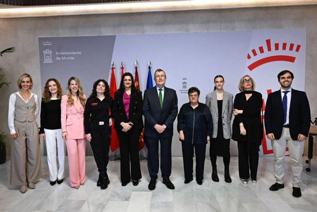 El Ayuntamiento de Murcia reconoce a ocho mujeres referentes con la entrega de la segunda edición de 'Igualdad es Murcia' - 2, Foto 2
