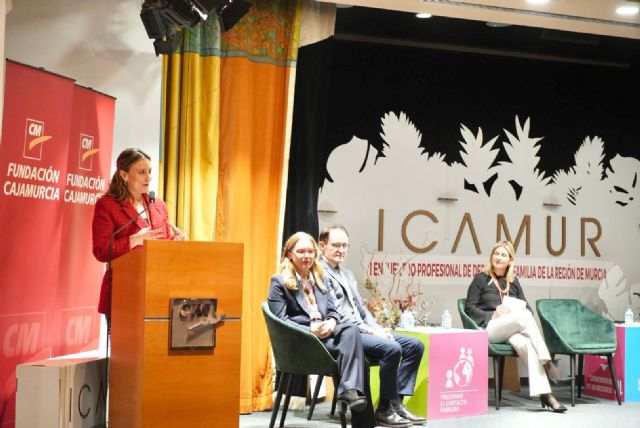 La consejera de Política Social resalta la importancia de la colaboración en el ámbito judicial para garantizar la eficaz protección de los menores y las familias - 2, Foto 2