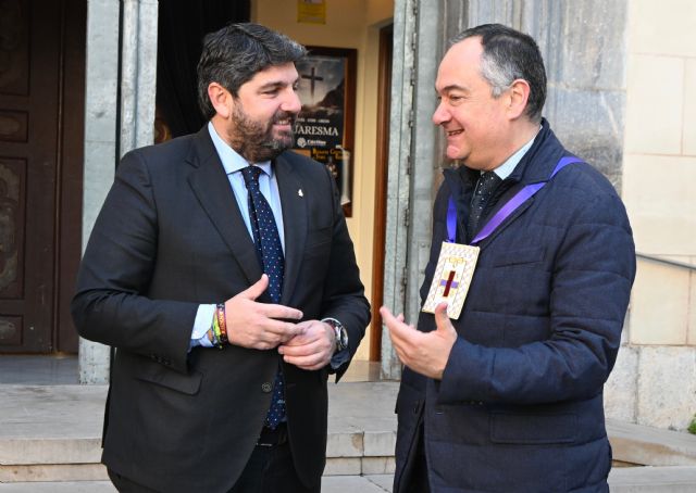 López Miras anuncia la protección del tradicional besapié del Cristo del Rescate como Bien Inventariado Inmaterial - 2, Foto 2