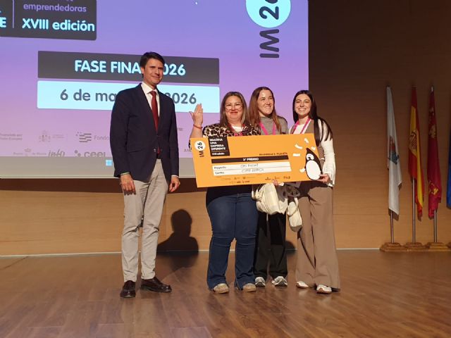 Nota de prensa y fotos sobre gala de entrega premios Concurso 'IMAGINA UNA EMPRESA DIFERENTE' en Molina de Segura - 5, Foto 5