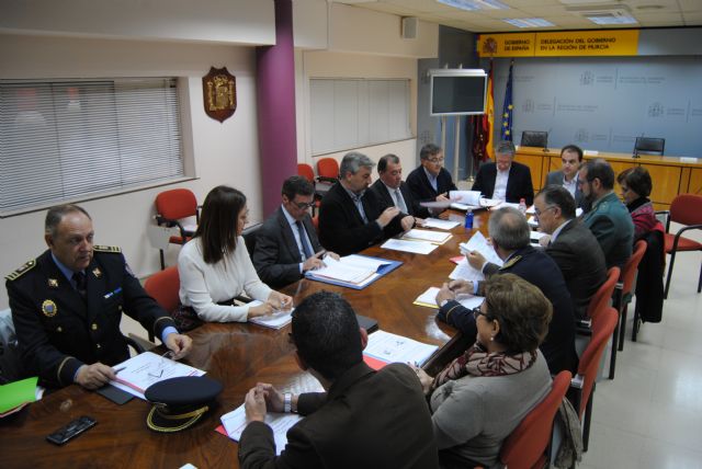 Las víctimas mortales han descendido un 78% en los últimos diez años en vías urbanas e interurbanas de la región de Murcia - 1, Foto 1