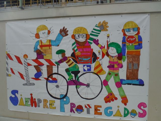 SABIC entrega los galardones del I Concurso de dibujo sobre seguridad laboral - 2, Foto 2