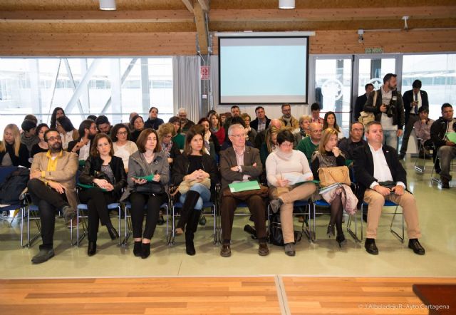 Cartagena celebra un Encuentro Comunitario para favorecer la convivencia en los barrios de Casco Histórico y Sector Estación - 2, Foto 2