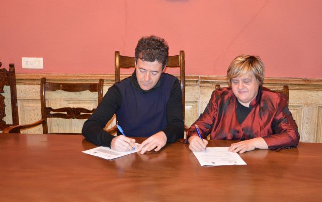 El ayuntamiento de Blanca promocionará la accesibilidad universal y la eliminación de barreras junto a FAMDIF/COCEMFE - 2, Foto 2