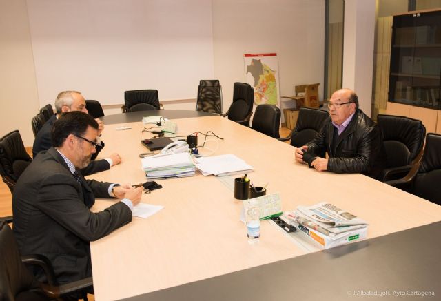 El alcalde se entrevista con el presidente de la Federación de Feriantes de Cartagena - 1, Foto 1