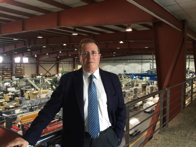 La Federación de Peñas Festeras de Alcantarilla, designa al fundador de Plasbel Plásticos, Francisco Beltrán Belmonte, BRUJO DEL AÑO 2016 para las próximas Fiestas - 1, Foto 1