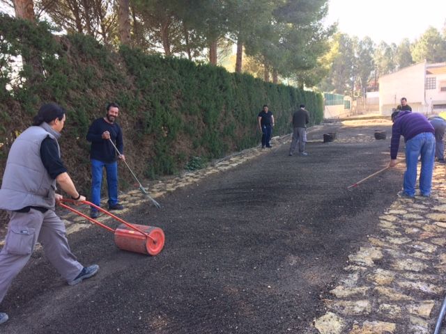 Trece desempleados de Cieza se forman en el sector de la jardinería con un curso del SEF - 1, Foto 1