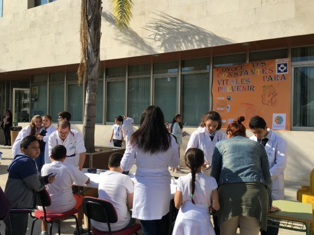 Los niños y jóvenes defienden los hábitos saludables en la Feria de la Salud con la que concluye la I Semana Saludable de San Javier - 3, Foto 3