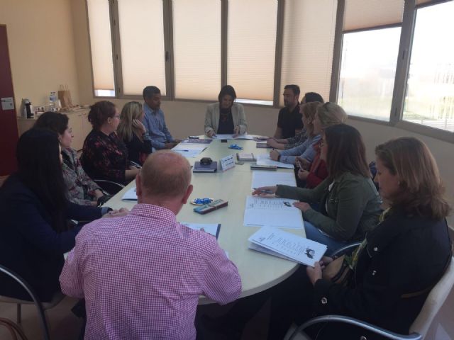 Reunión de coordinación con Ayuntamientos limítrofes en materia de personas sin hogar y transeúntes - 3, Foto 3