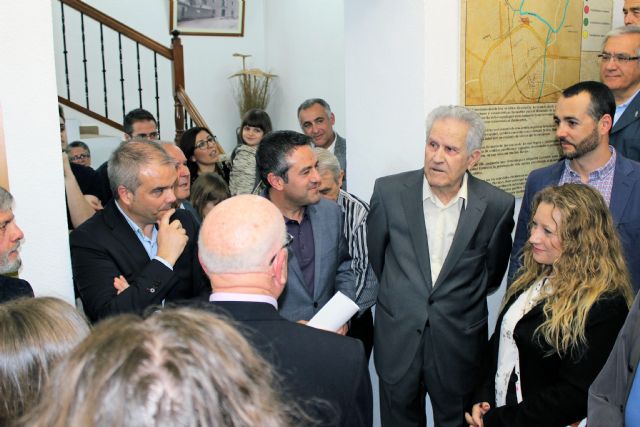 Las puertas del Archivo Histórico Municipal (Casa Cayitas) quedan abiertas para la exposición temporal Arqueología Íbero-Romana Alcantarilla: Daniel Serrano Várez  Alcantarilla a través del tiempo - 2, Foto 2