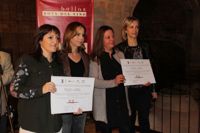 Entregados los reconocimientos a restaurantes y bodegas que participaron en las cenas maridaje de VINarte - 3, Foto 3
