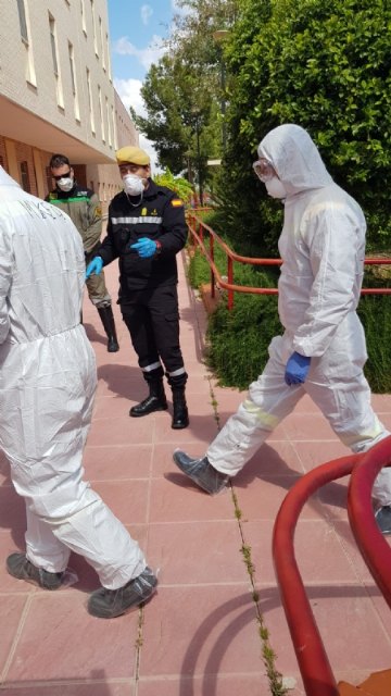 Técnicos de Protección Civil en Totana participan en una jornada formativa sobre desinfección de interiores y exteriores, impartida por la UME - 5, Foto 5