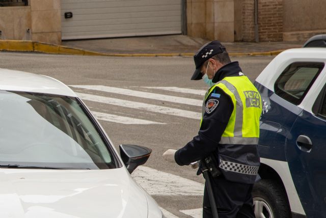 La Policía Local de Caravaca intensifica los controles diarios para velar por el cumplimiento del confinamiento durante el estado de alarma - 4, Foto 4