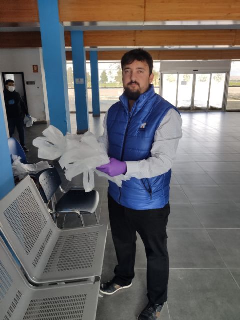 El Ayuntamiento ofrece un servicio gratuito de impresión de tareas escolares para los alumnos del municipio sin recursos - 1, Foto 1