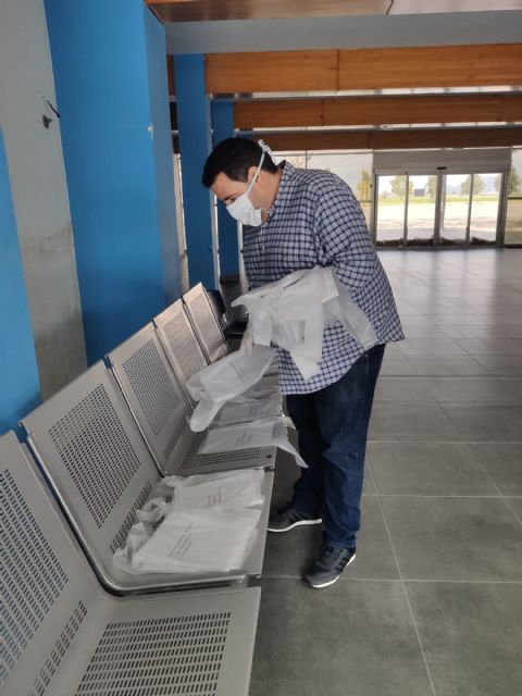 El Ayuntamiento ofrece un servicio gratuito de impresión de tareas escolares para los alumnos del municipio sin recursos - 2, Foto 2