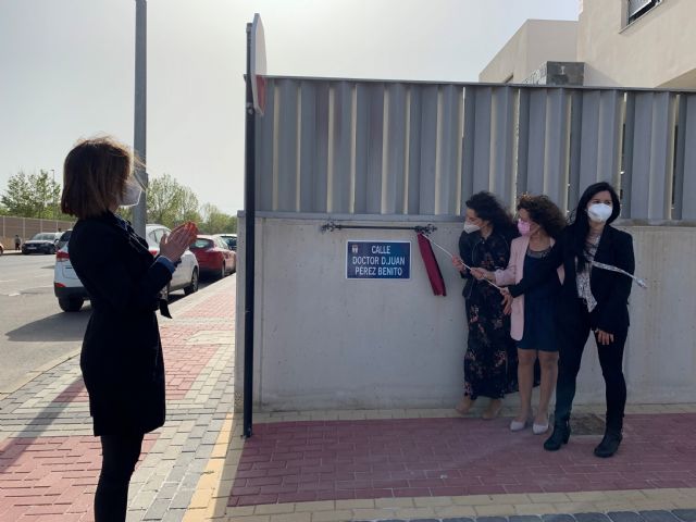 Águilas cuenta con una calle a nombre del Doctor Juan Pérez Benito - 2, Foto 2