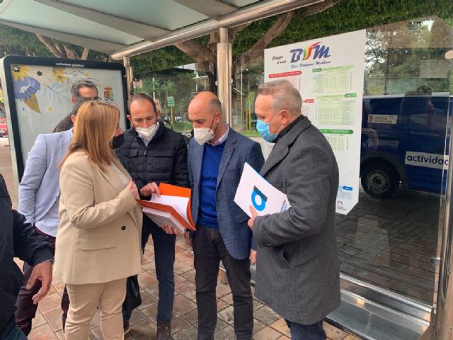 Nueva concesión municipal para la prestación del servicio de limpieza de las marquesinas de autobuses en Molina de Segura, que incluye el mantenimiento y explotación de la publicidad - 1, Foto 1