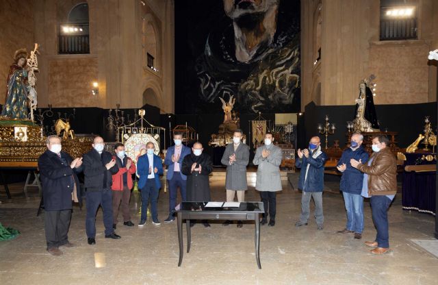 El patrimonio de la Semana Santa de Caravaca vuelve a exponerse tres años después en la Compañía de Jesús - 2, Foto 2