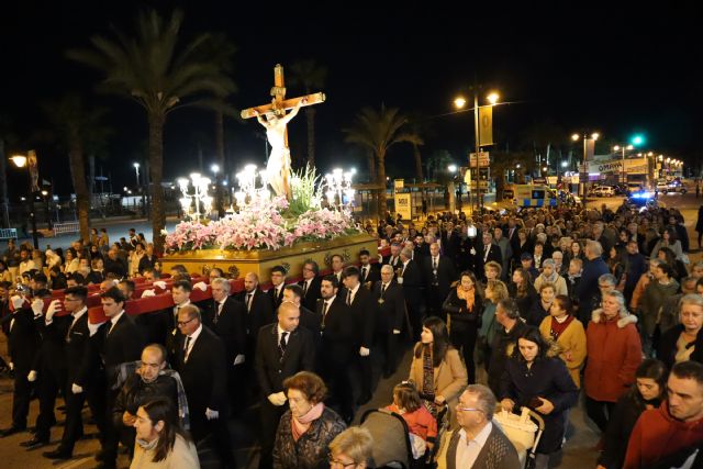 El Santísimo Cristo del Mar Menor recorrió las 14 estaciones del Vía Crucis - 2, Foto 2