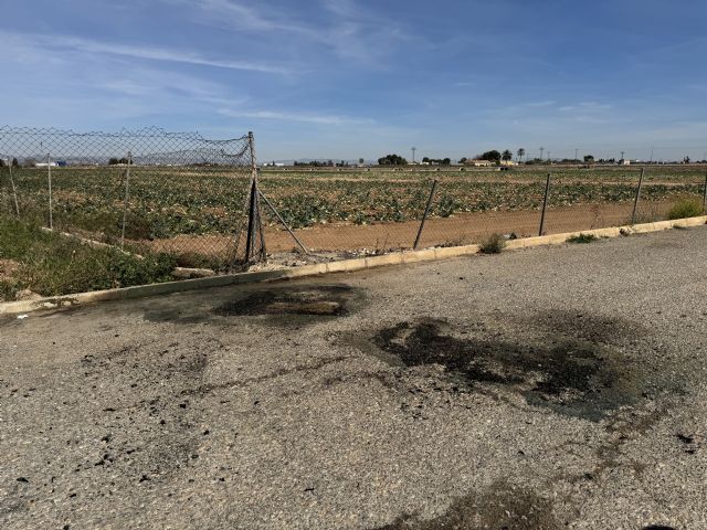 MC alerta sobre la quema de contenedores y los robos de combustible en La Aljorra - 2, Foto 2