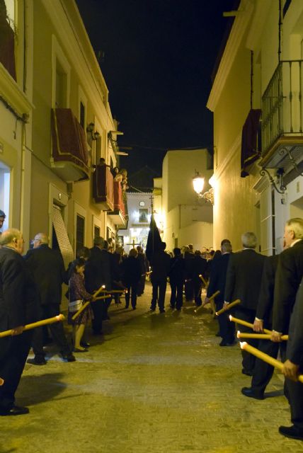 Martes Santo de silencio y devoción en torno al Cristo del Buen Fin en Alcalá del Rio - 2, Foto 2