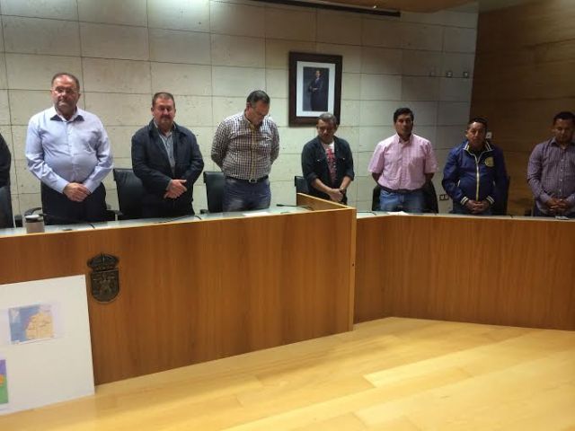 Ayuntamiento y Cabildo promueven una campaña de captación de fondos y alimentos para los damnificados del terremoto de Ecuador, Foto 2