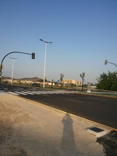 El Ayuntamiento de Murcia mejora la seguridad y la accesibilidad en la Costera Norte a su paso por Cabezo de Torres - 2, Foto 2