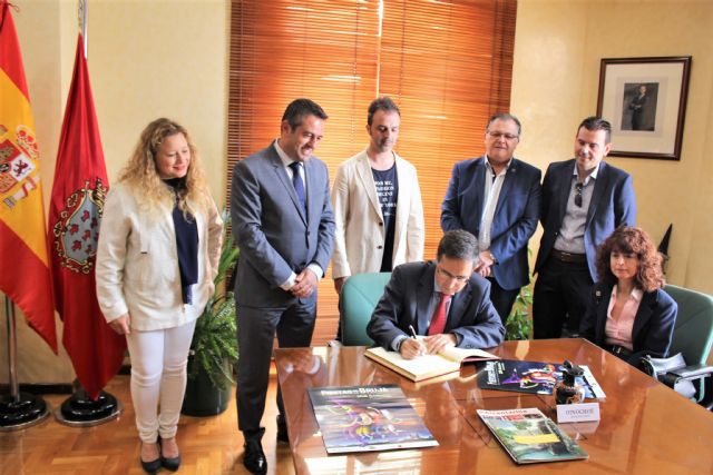 El alcalde de Alcantarilla recibe al Brujo del Año 2018 - 1, Foto 1