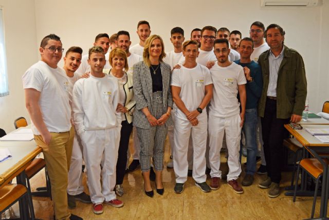 El curso de metalgráfico con compromiso de contratación en Crown Food, en la recta final de su parte teórica - 4, Foto 4