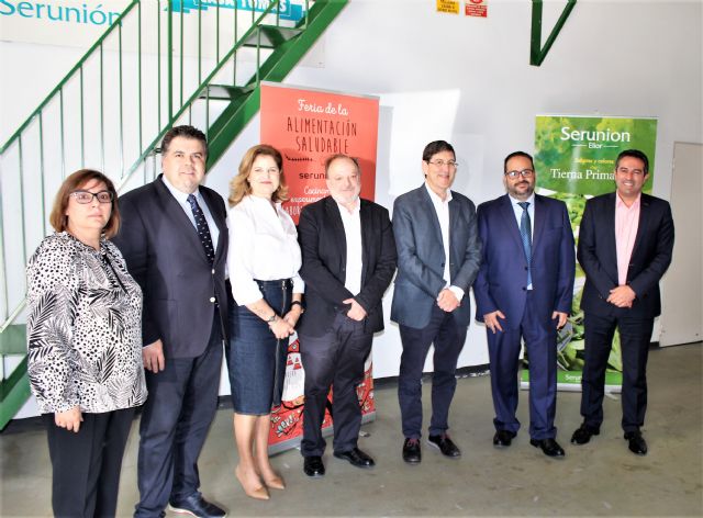 Serunion recibe en su cocina central de Alcantarilla al consejero de Salud, Manuel Villegas y al alcalde de Alcantarilla, Joaquín Buendía - 5, Foto 5