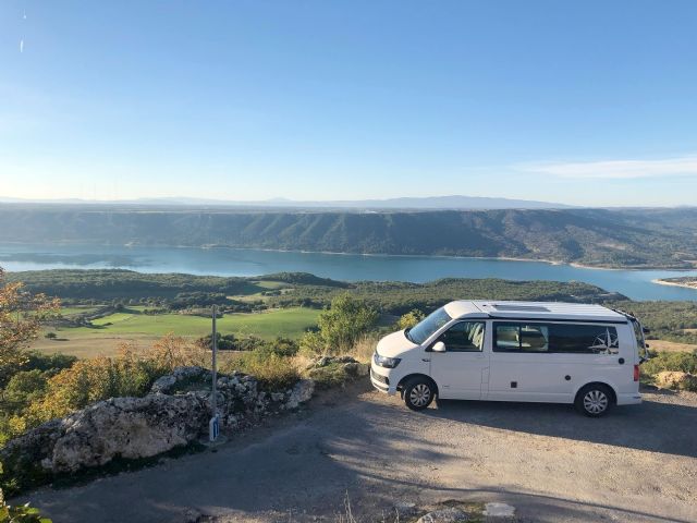 ¿Cómo viajaremos este verano? La COVID-19 hace que el 35% de los viajeros elija la autocaravana para sus vacaciones - 1, Foto 1