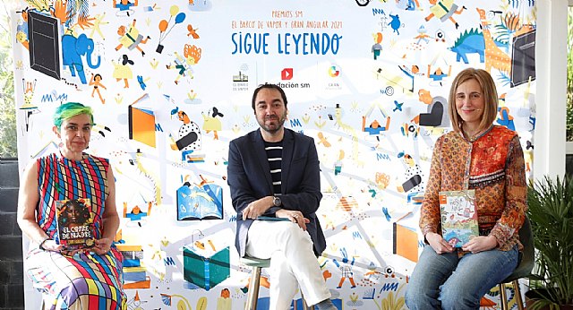 Chiki Fabregat (izda.) y Beatriz Osés (dcha.)., Foto 1