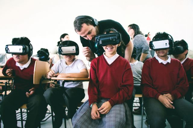 Música clásica con realidad virtual y conciertos al aire libre, un programa de la escuela Reina Sofía para colegios - 1, Foto 1