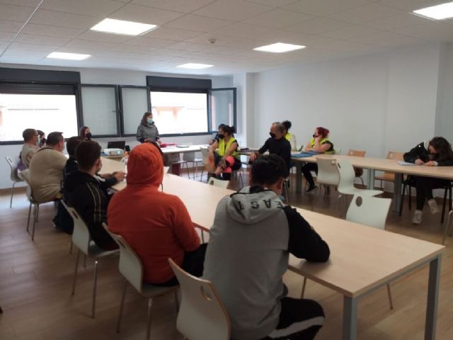 Charla sobre Sensibilización en Igualdad y Prevención de la Violencia de Género - 2, Foto 2