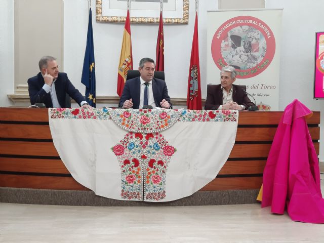 La asociación Tertulia Amigos del Toreo de Alcantarilla pone en marcha una escuela práctica para los aficionados - 1, Foto 1