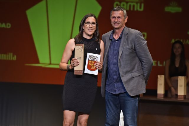 Joaquín Morales y Verónica Sánchez, premiados en la X Gala del Atletismo FAMU - 1, Foto 1